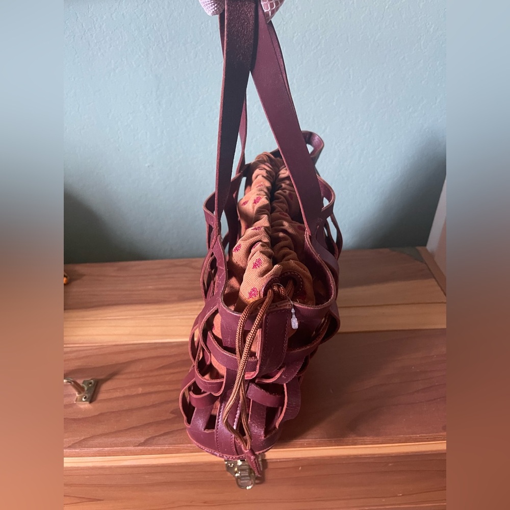 Tote w/ Flat Handles Soft Leather Woven Bag w/ Canvas Bag Inside Vintage 14x9x4” - Picture 3 of 16